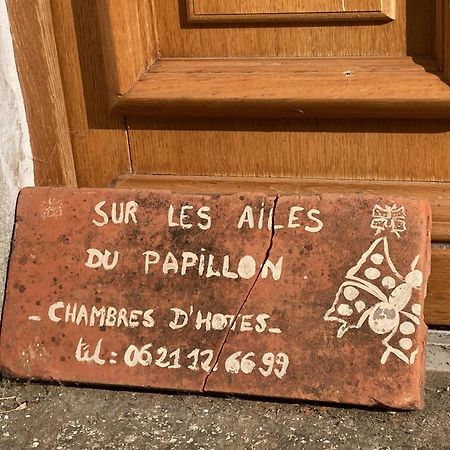 Sur Les Ailes Du Papillon-La Suite Saint-Sauveur-en-Puisaye Ngoại thất bức ảnh